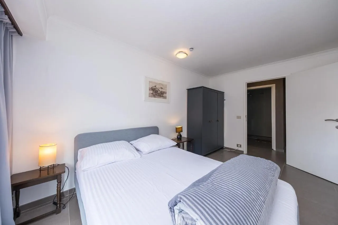 Duong Condo Ostend Apartment