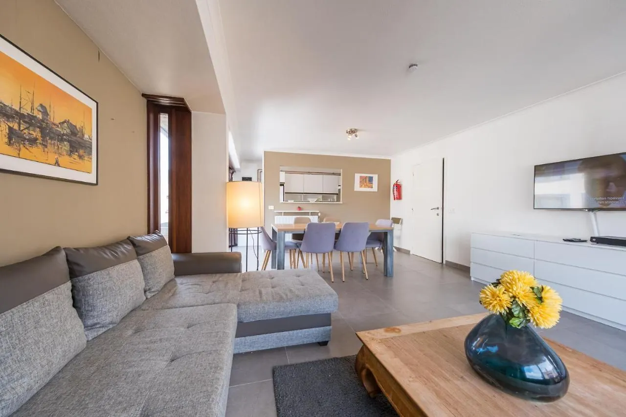 Duong Condo Ostend Apartment